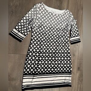 Women’s size 10 Sandra Darren dress